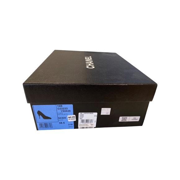 Chanel black suede & Satin Heels: LIKE NEW - Picture 7 of 7